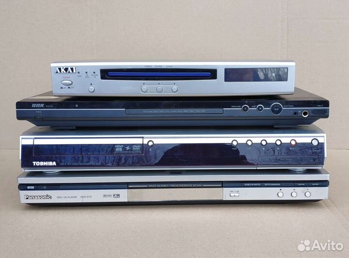 Проигрыватель DVD VHS blu rey