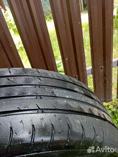 Continental ContiPremiumContact 2 215/55 R18 95H