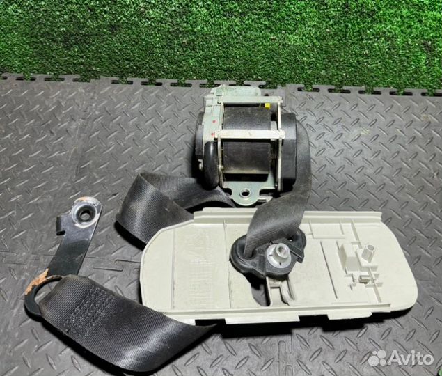 Ремень безопасности Nissan Qashqai 2008