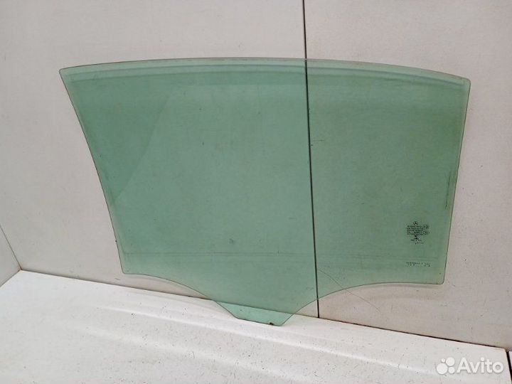 Стекло двери задней правой Mercedes-Benz A-Class