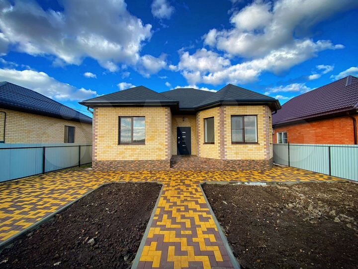 Дом 138 м² на участке 5 сот.