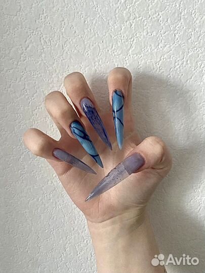 Мастер маникюра и наращивание ногтей