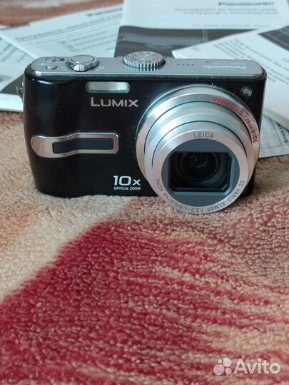 Цифровая фотокамера