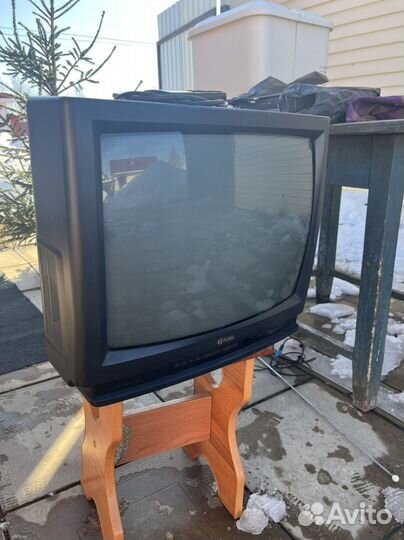 Телевизор Funai + видеомагнитофон