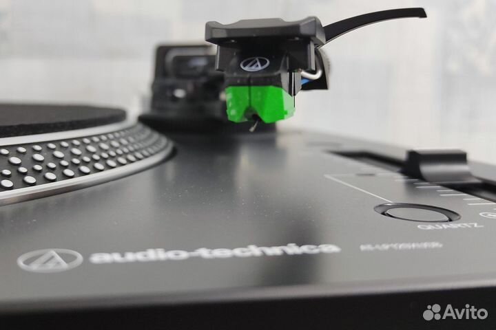 Проигрыватель винила Audio-Technica AT LP-120 USB