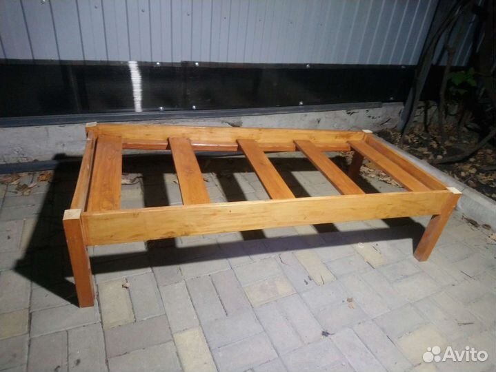 Кровать детская