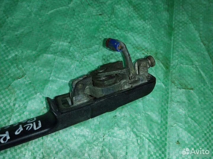 Ручка передняя правая Volkswagen Passat B3 1993