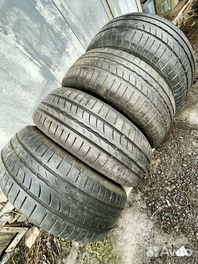 Pirelli Cinturato P1 185/60 R15 88H