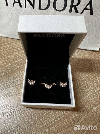 Украшения Pandora