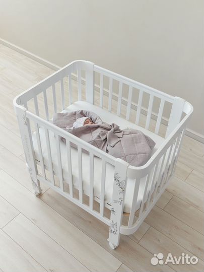 Детская кроватка HB Mommy Love white (белая)