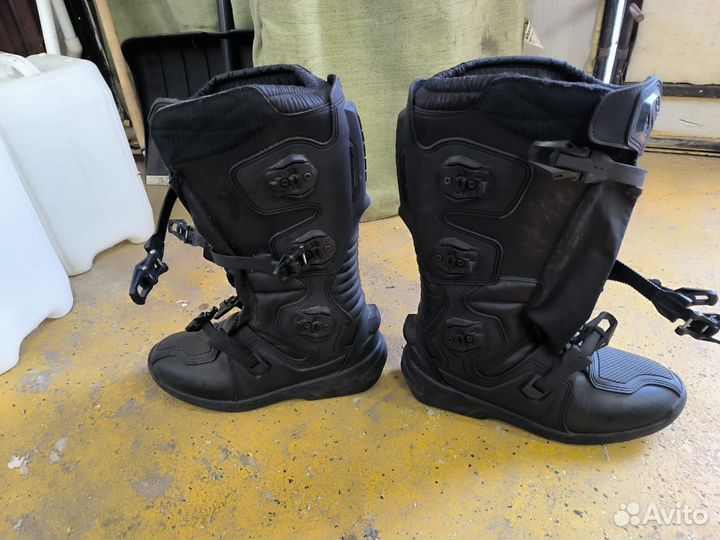 Мотоботы кроссовые