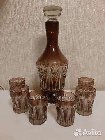 Графин с рюмками