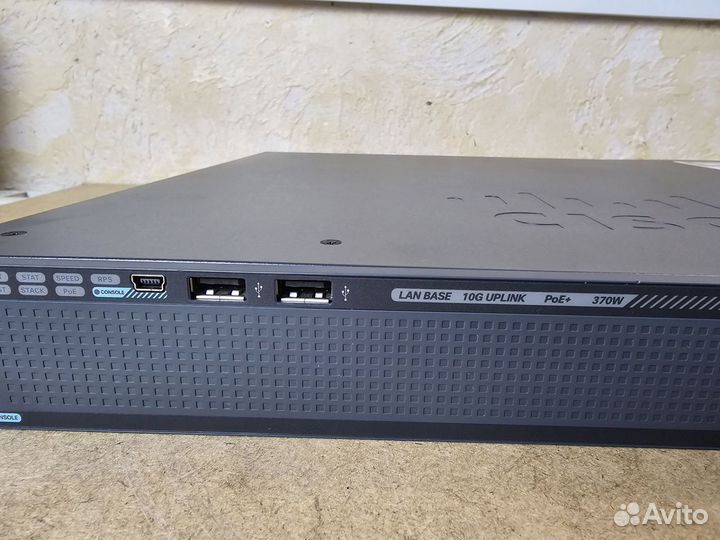 Коммутатор Cisco WS-C2960X-24PD-L