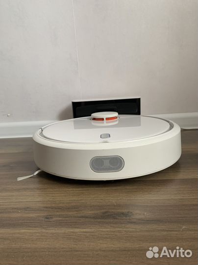 Робот пылесос