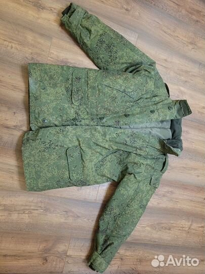 Мужская военная одежда