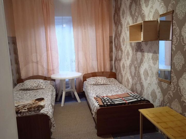 4-к. квартира, 75 м², 1/3 эт.