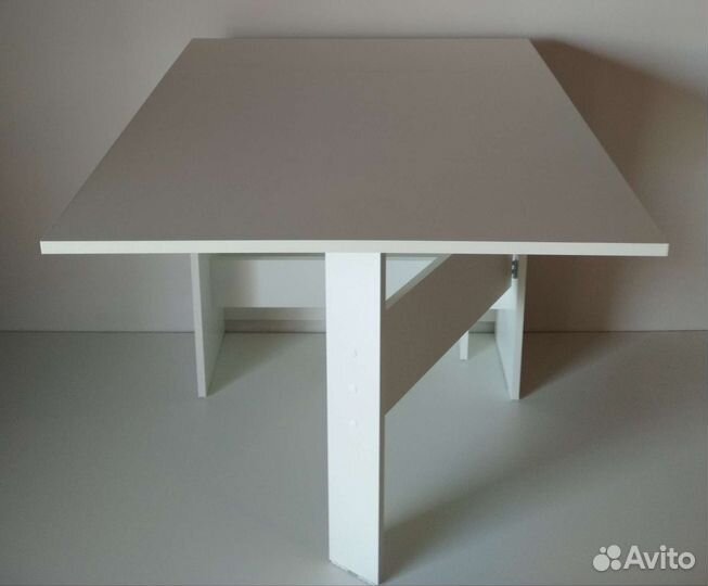 Стол-книжка