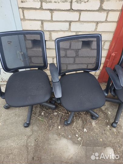 Компьютерное кресло