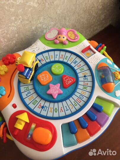 Развивающий столик baby go