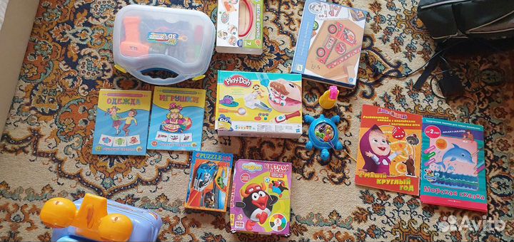 Книги, игрушки