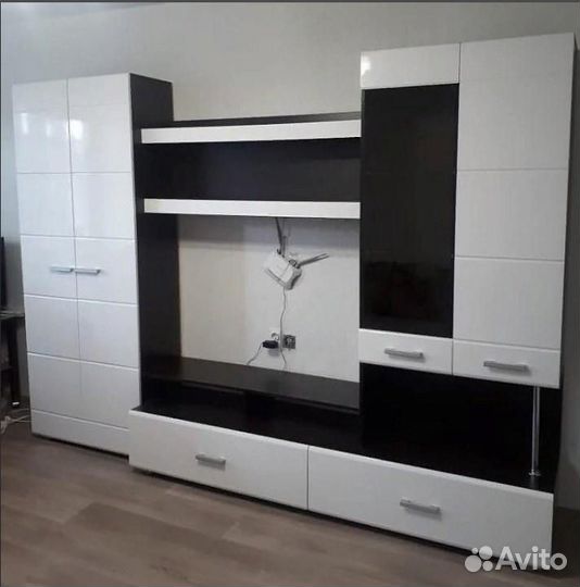 Стенка-гостинная Ненси-1