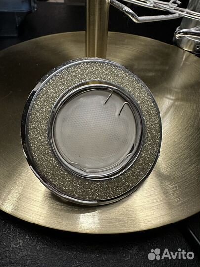 Светильники встраиваемые комплект 8 шт