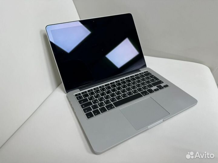 Отличный MacBook Pro 13
