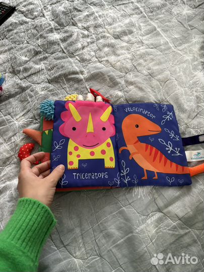 Мягкая книжка шуршалка для малышей