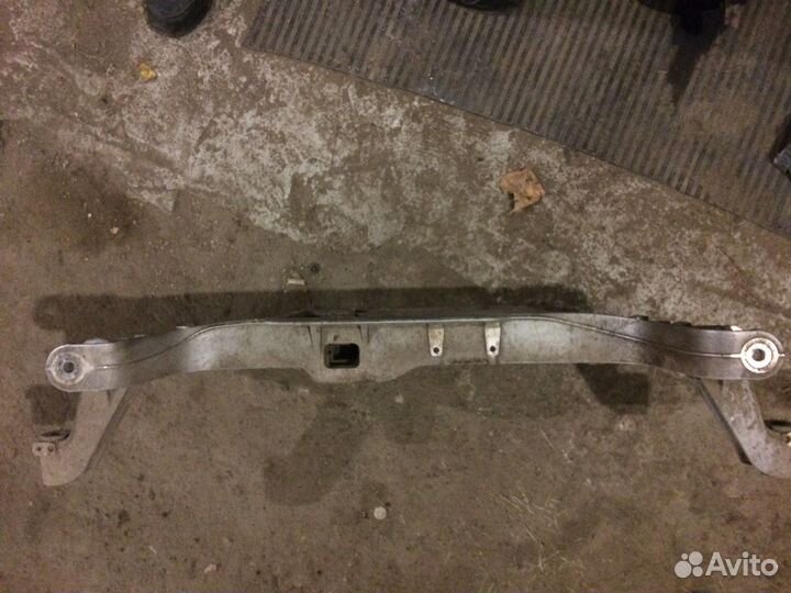 Подрамник передний Volkswagen Tiguan фольцваген ти