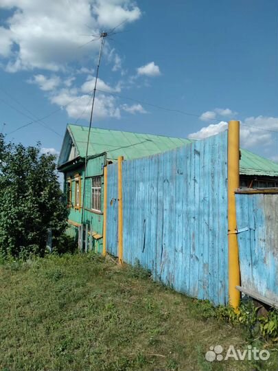 Продам деревенский дом и сено