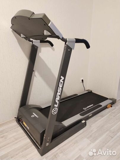 Электрическая складная беговая дорожка Larsen