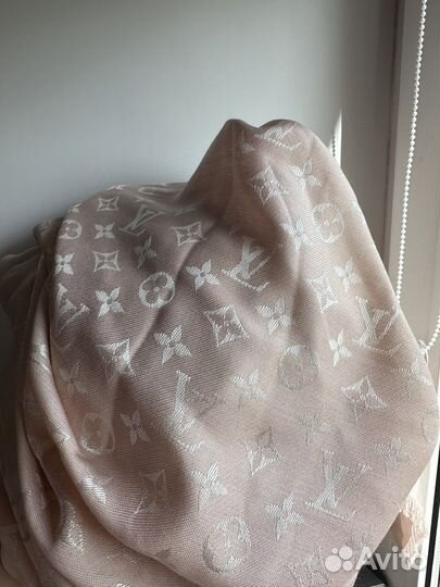 Шаль Monogram Classic Louis Vuitton оригинал