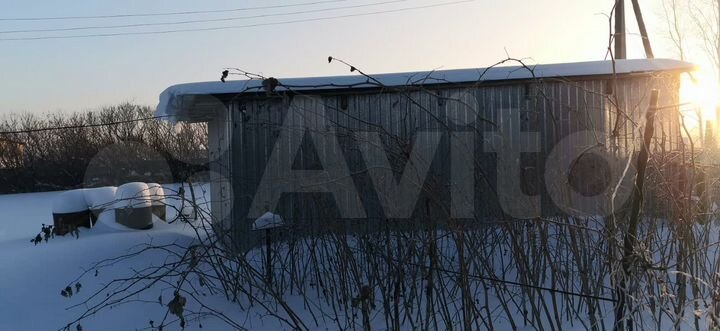 Дом 52 м² на участке 5 сот.