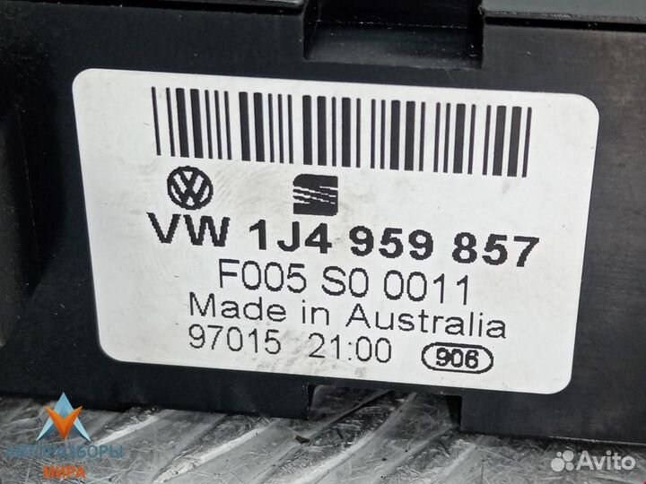 Блок управления стеклоподъемниками seat Toledo 2