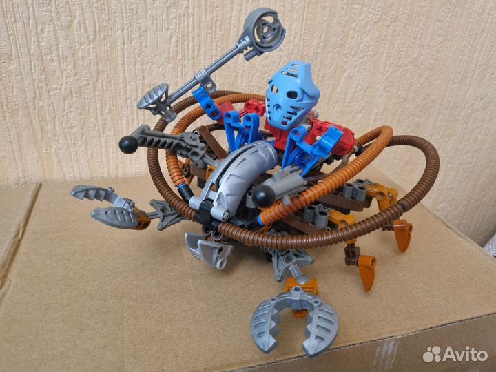 Lego bionicle titans