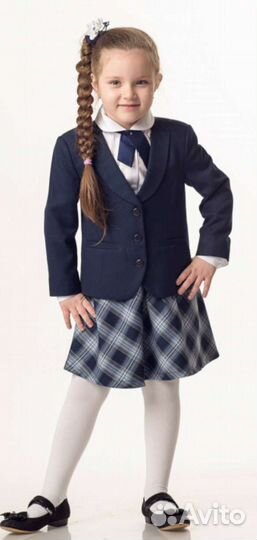 Пиджак для девочки 140 новый бросско