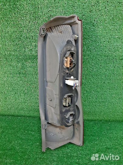 Стоп сигнал toyota liteace S412M 2008 контрактная