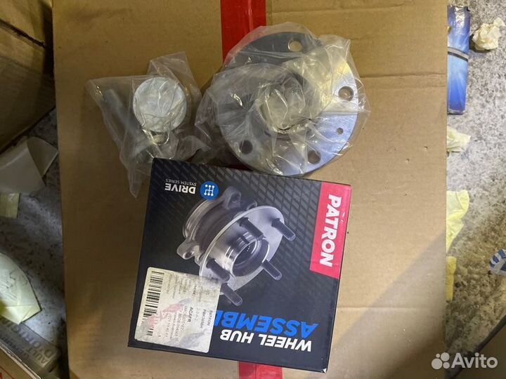 Ступица колеса задняя Шкода, фольксвагенф поло