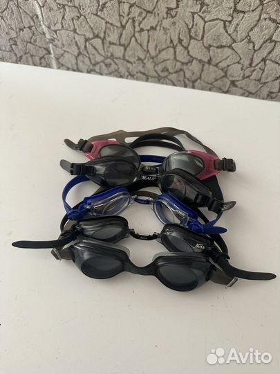 Очки для плавания