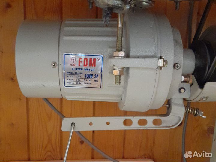 Швейная машина jack