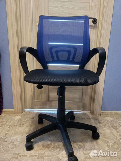 Компьютерный стул