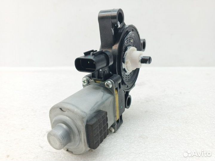 Моторчик стеклоподъемника задний правый Kia