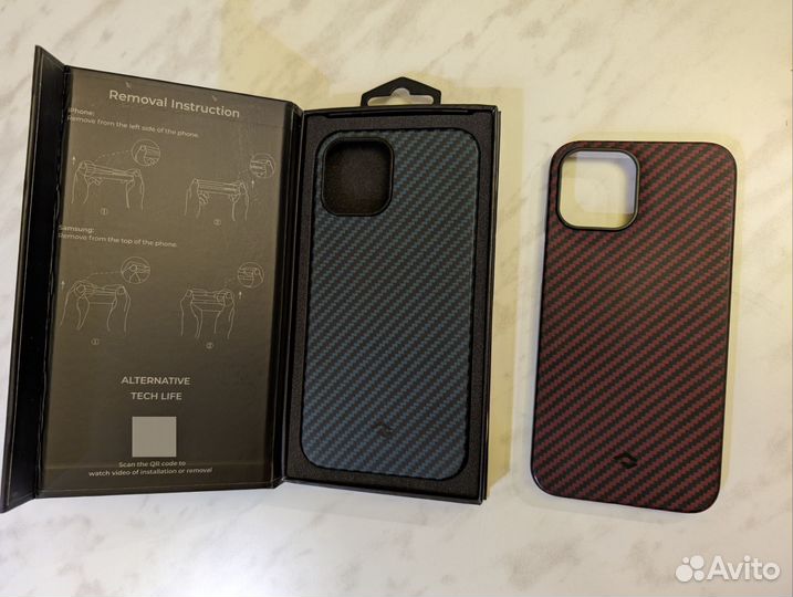 Чехол на iPhone