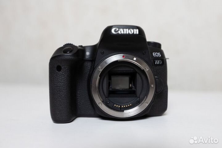 Canon EOS 77D + sigma 17-50 f/2.8