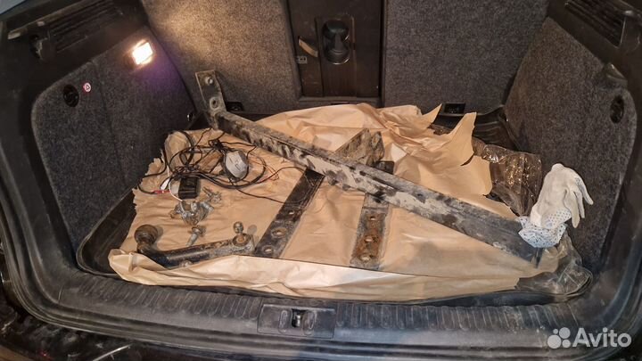 Фаркоп на Тигуан 2011 по 2016 г.в