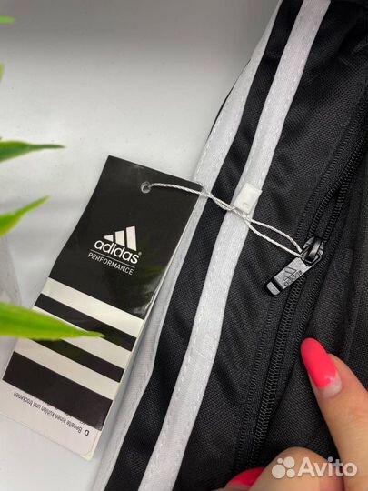 Спортивные брюки Adidas