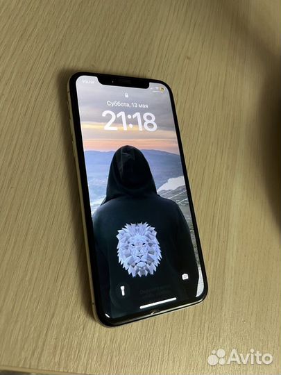 iPhone X, 64 ГБ
