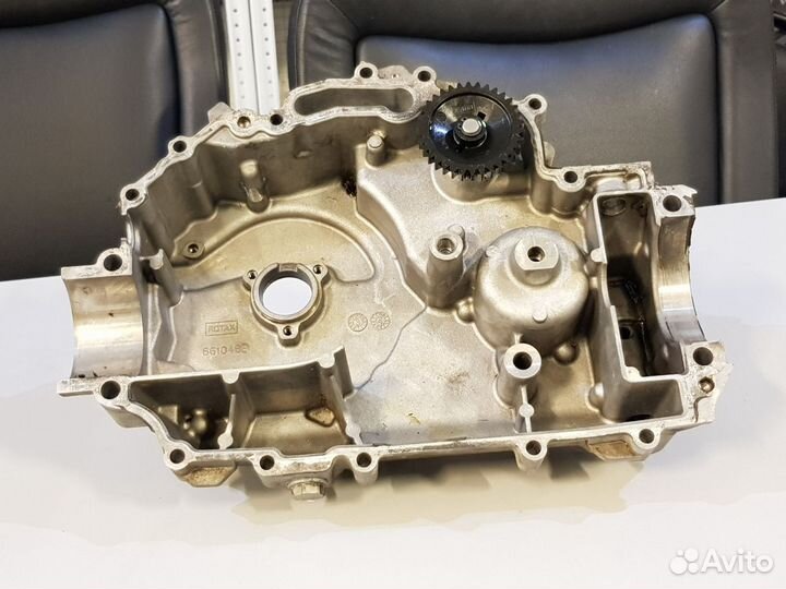 Крышка двигателя магнето Can-Am BRP G1 400