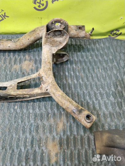 Подрамник задний Audi A3 8P 1.6 BSE (102 Л.С.)