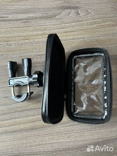 Держатель для телефона на руль